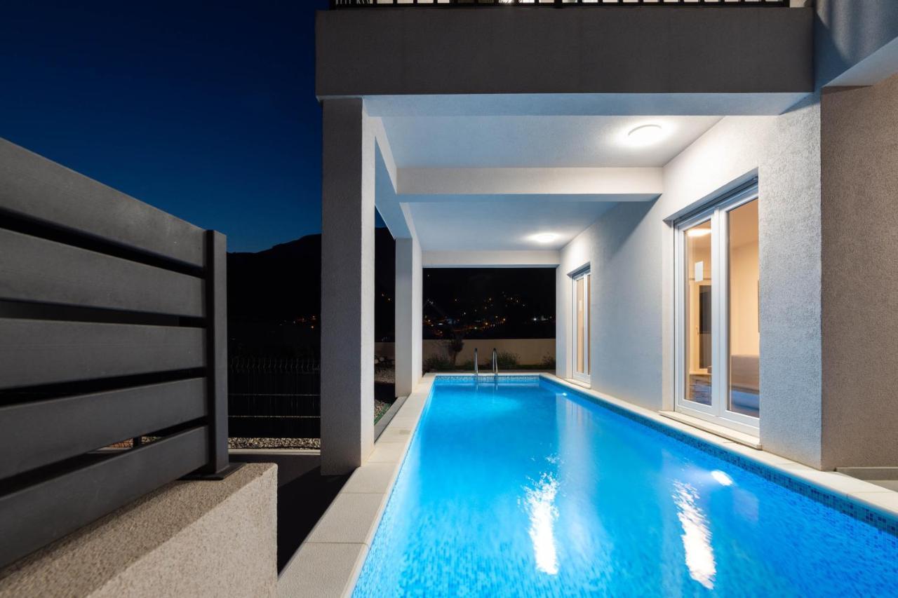 Villa Dorso With Heated Pool Klis Eksteriør bilde