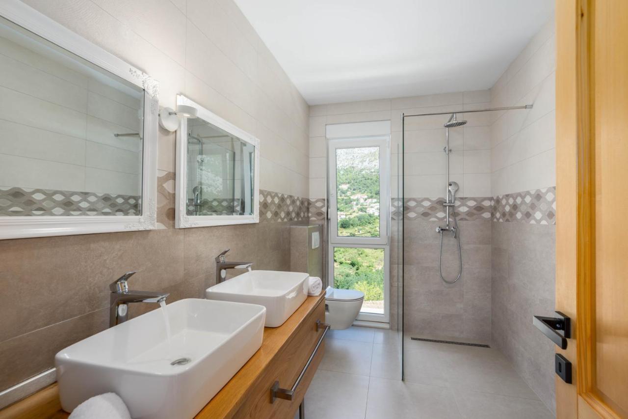 Villa Dorso With Heated Pool Klis Eksteriør bilde
